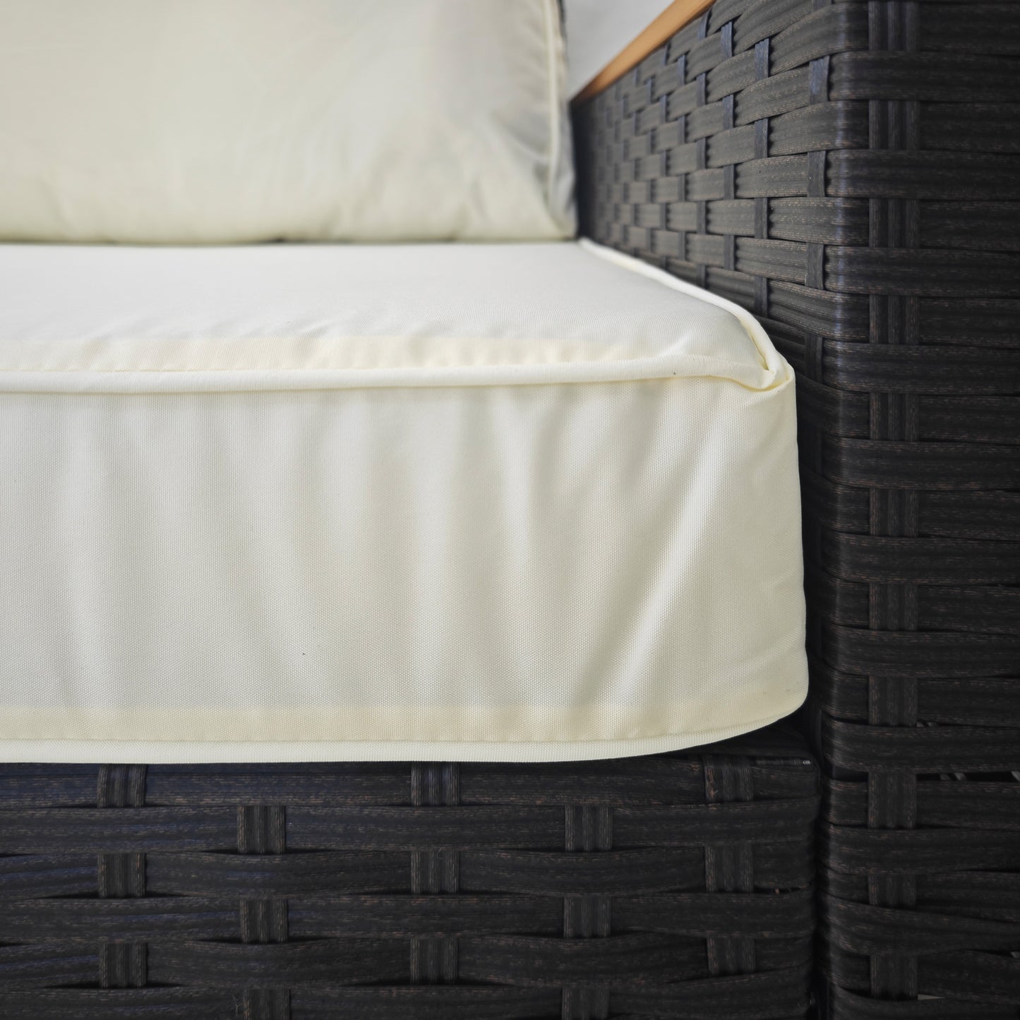 3-Seat Outdoor Patio Sofa with Cushions