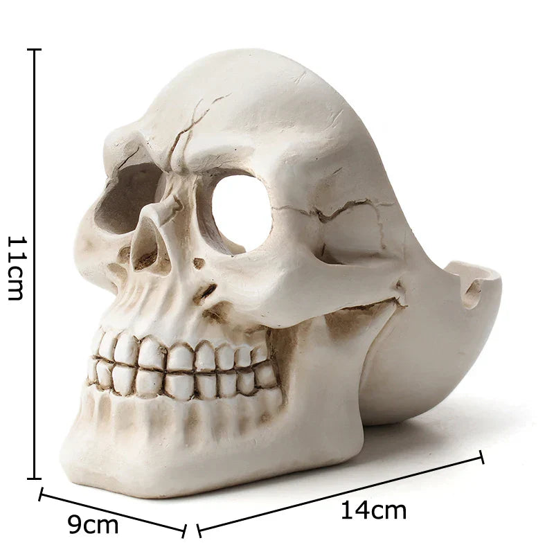 DecorBites™ Creative Skull Ashtray - Halloween Decor & Smoking Accessory, Portable & Windproof Resin Craft Gift