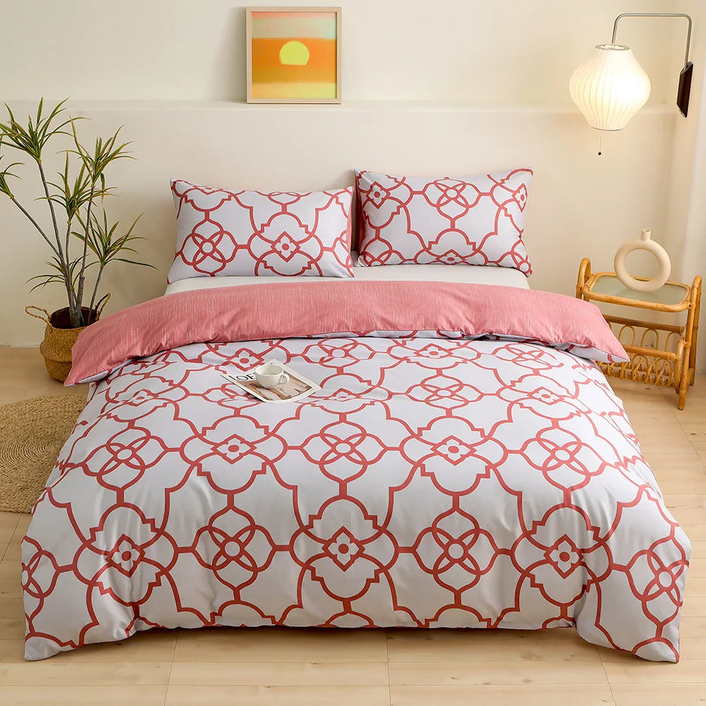 DecorBites™ Geometric Triangle Block Print Bedding Set with 2 Pillowcases for Queen/King Double Bed