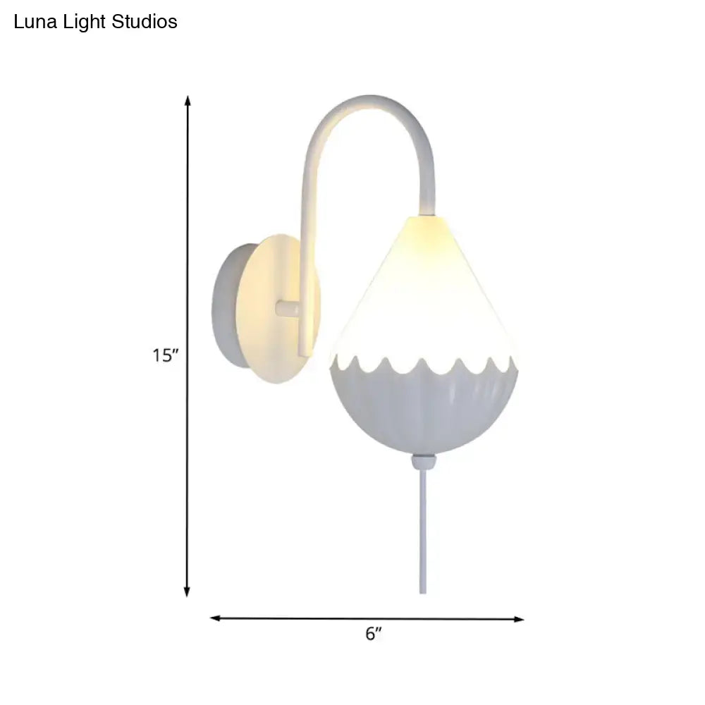 Contemporary white scalloped wall light fixture with curved arm and teardrop shade for bedroom 220v-240v 110v-120v