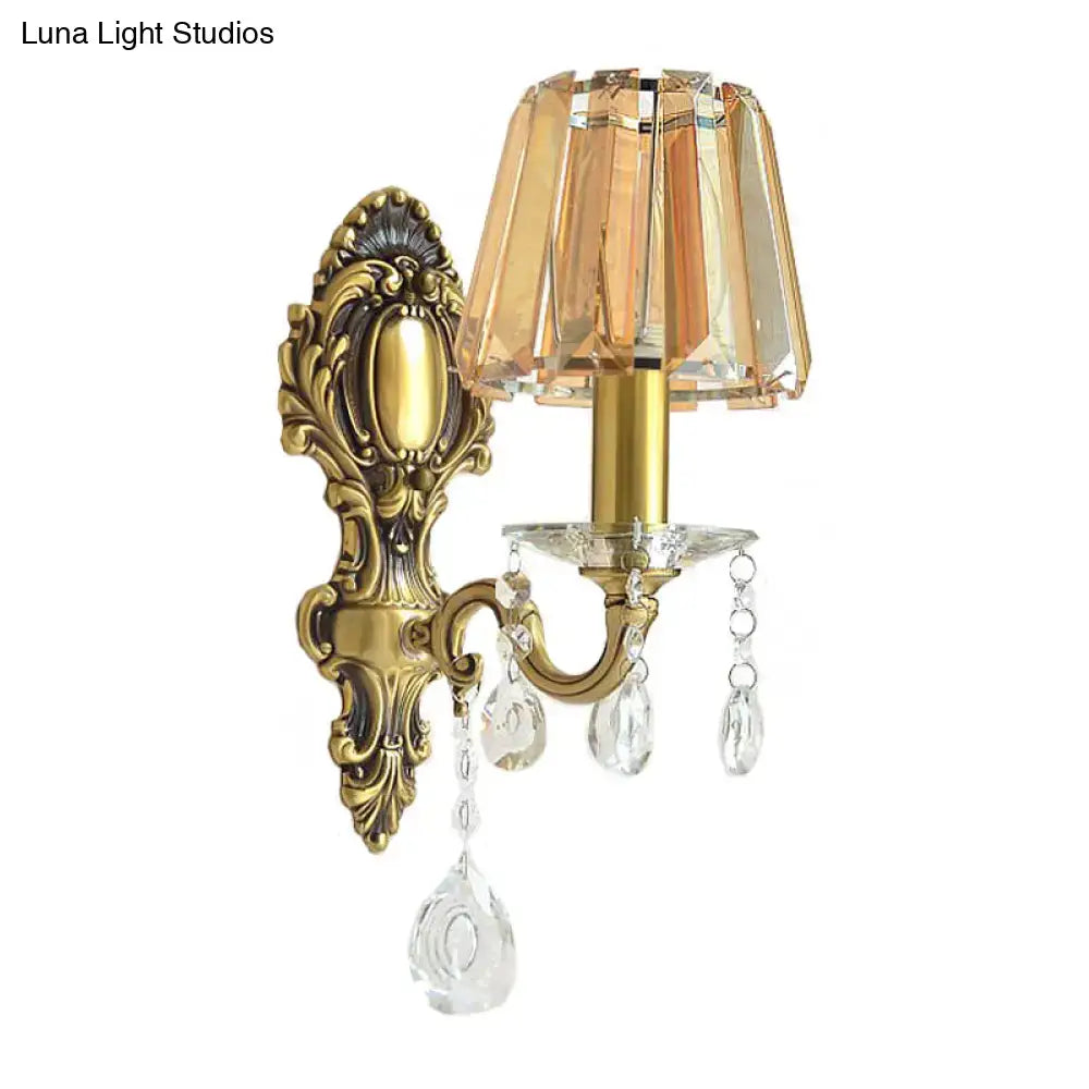 Traditional brass wall lamp with clear crystal shade featuring faceted amber glass and dangling crystal teardrops 220v-240v