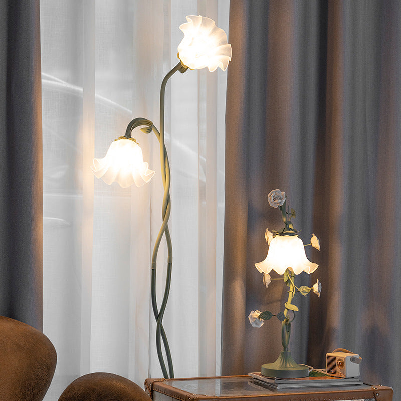 Pastoral Flower Floor Lamp