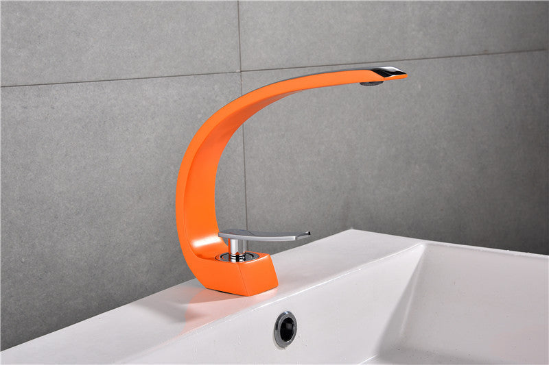 Single hole mixing faucet for washbasin