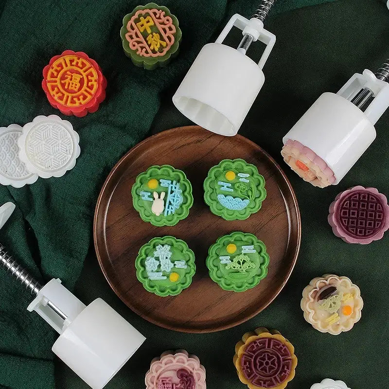 White plastic decorbites 3d cherry blossom mooncake molds with spring-loaded mechanism and decorative bases for baking