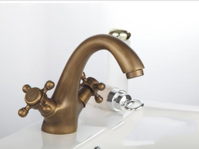 Antique Brass Washbasin Faucet