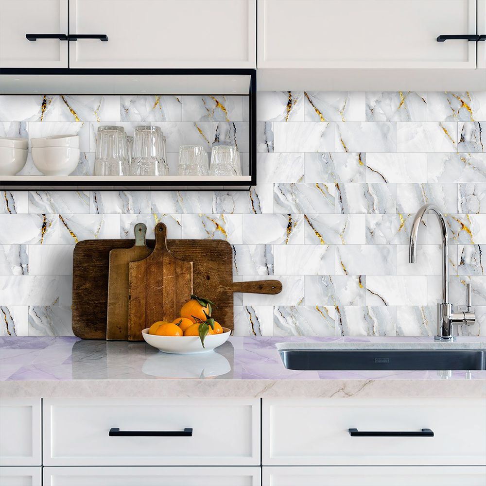 Irregular Gold Stripes Marble Kitchen Bathroom Decoration Modern Simple Style Wall Stickers Waterproof Peel And Stick Wallpaper Free Cutting PVC Self-adhesive Wall Stickers