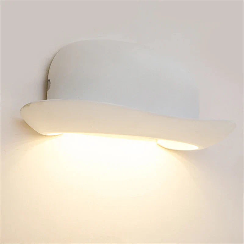 Modern Aluminum Wall Light