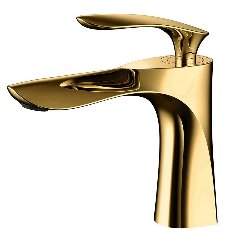 Gold Single Handle Faucet With Precise Control
