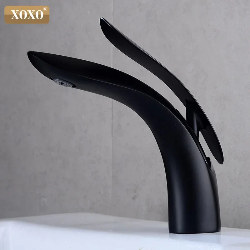 Gold Single Handle Faucet Contemporary Design