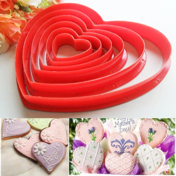 Heart Cake Cutter Set