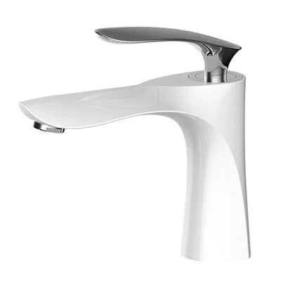 Gold Single Handle Faucet With Precise Control