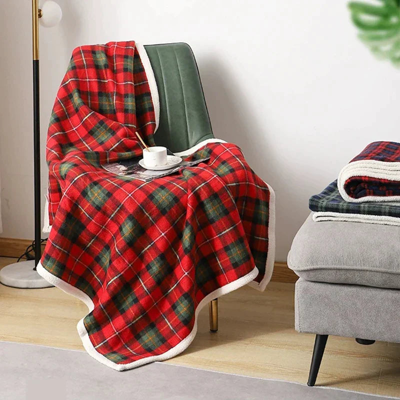 DecorBites™ Cozy Coral Fleece Plaid Blanket - Soft & Warm Flannel Bedspread