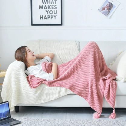 DecorBites™ Knitted Woolen Ball Blanket - Super Warm Cozy Sofa Throw Blanket