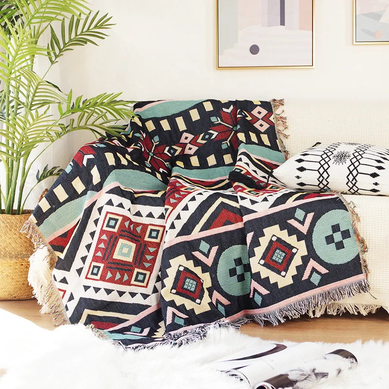 Nordic Plaid Knitted Blanket