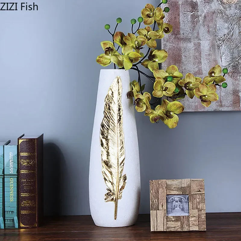 Gold Feather Vase Set