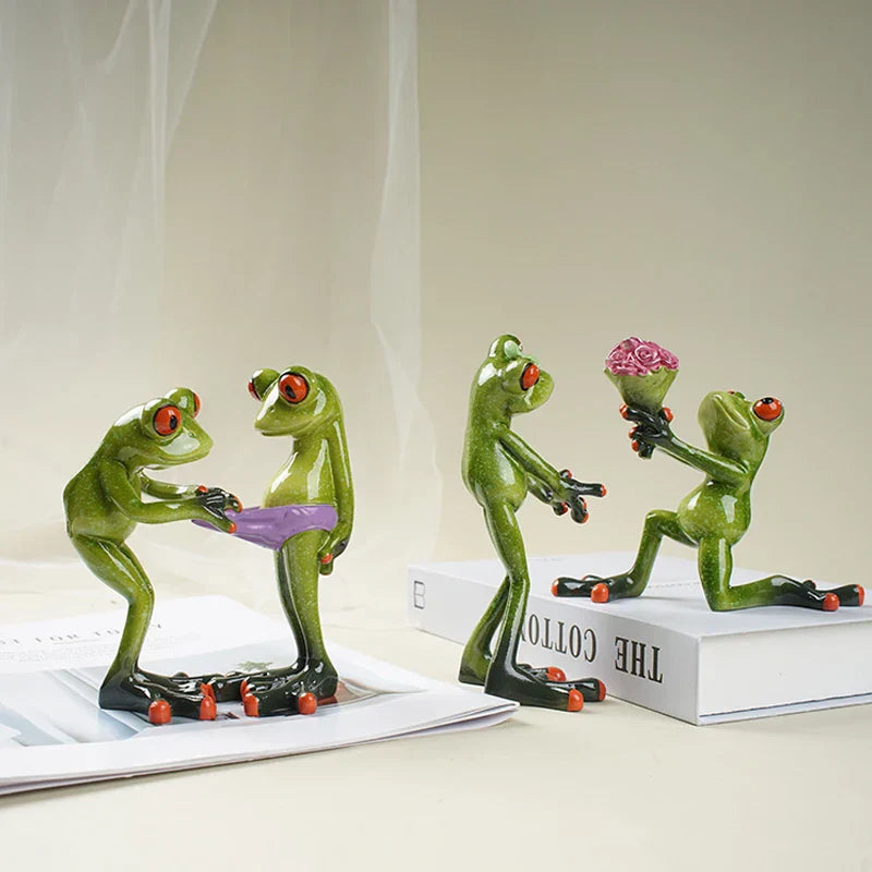 DecorBites™ Funny Frog Couple Resin Decor | Wedding Gift | Valentine's Day Ornament