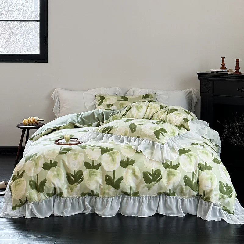 Cotton Floral Quilt Set