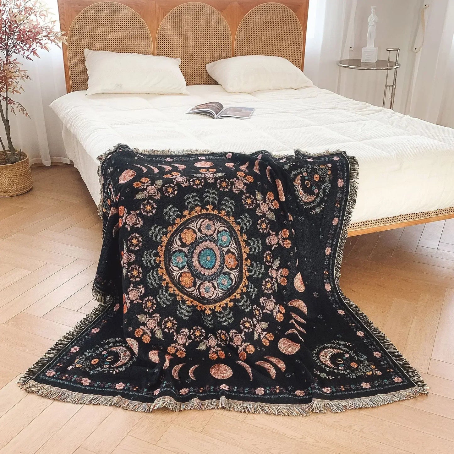 DecorBites™ Geo Tassel Picnic Mat & Sofa Cover