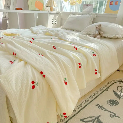 DecorBites™ Double Layer Yarn Summer Quilt: Super Soft Skin-friendly Comforter Blanket