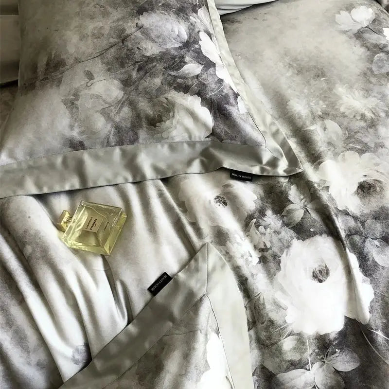 DecorBites™ Flowers Pattern Brushed Bedding Set: Duvet Cover, Bed Sheet, Fitted Sheet, Pillowcase 4Pcs