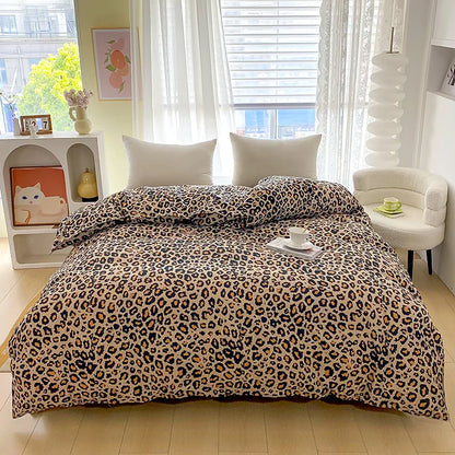 DecorBites™ Leopard Print Soft Bedding Set Duvet Cover Kit - High Quality, Skin Friendly, Comfortable