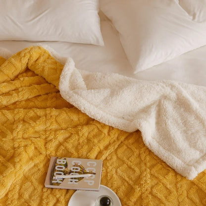 DecorBites™ Cozy Jacquard Coral Fleece Blanket