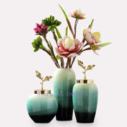 Gradient Golden Ceramic Vase