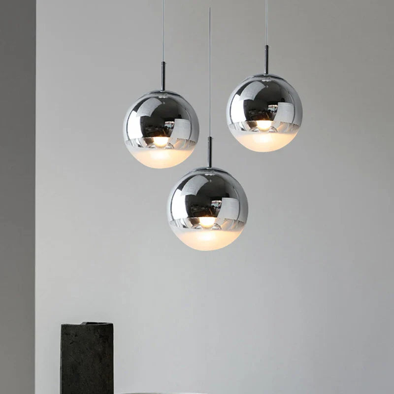 Nordic Gold Ball Pendant Light