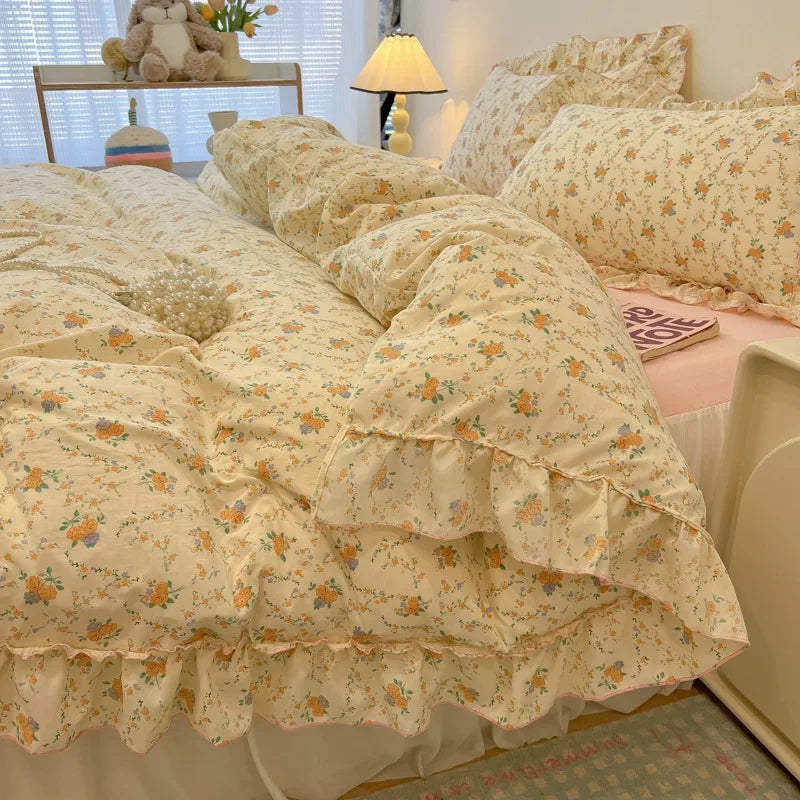 Printed Lace Bedding Set