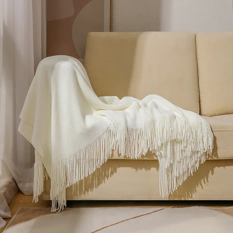 DecorBites™ Knitted Nordic Sofa Blanket - Soft Wool Blend Bed End Towel for Hotel Bedroom Decor