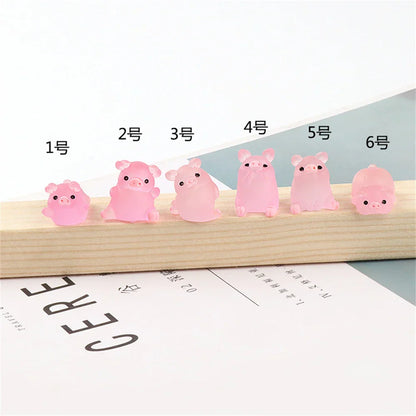 DecorBites™ Kawaii Pig Miniatures Terrarium Figurines 6pcs Crafts Home Decoration