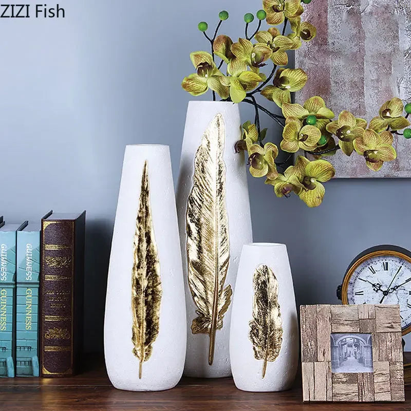 Gold Feather Vase Set