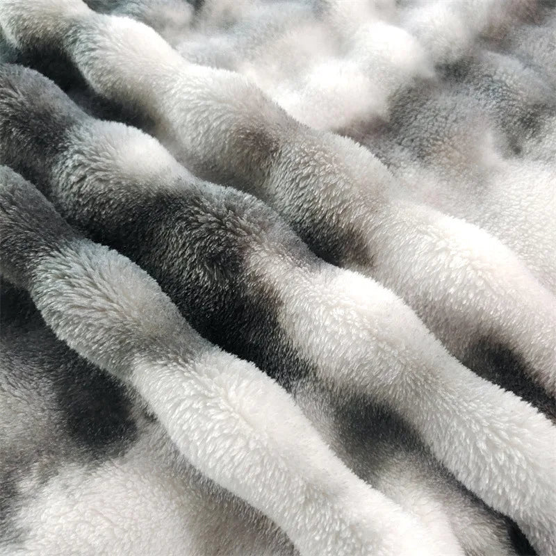 DecorBites™ Cozy Gradient Bubble Fleece Throw Blanket, Plush All-Season Nap Blanket
