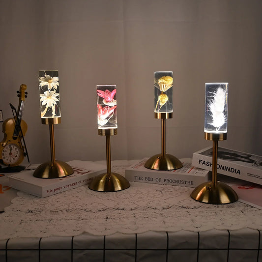DecorBites™ Eternal Flower Acrylic Desk Lamp LED Nightlight Bedroom Bedlight Decoration
