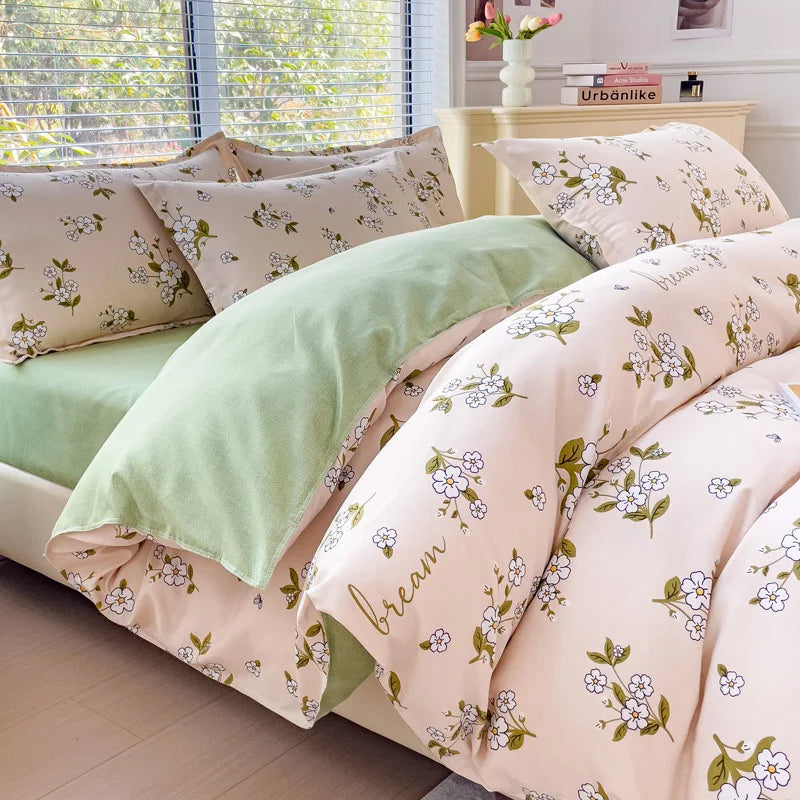 DecorBites™ Cozy Flower Print Bedding Set: Brushed Cotton, Skin-Friendly, Soft, Thick, 4Pcs