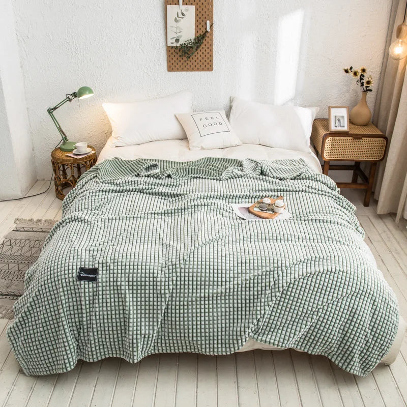 DecorBites™ Gray Plaid Coral Fleece Bed Blanket - Single/Queen/King Size Cozy Flannel Bedspread