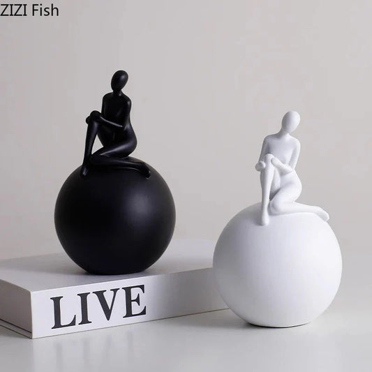DecorBites™ Geometric Base Character Statue Decor - Resin Sculpture for Aesthetic Room Ornaments
