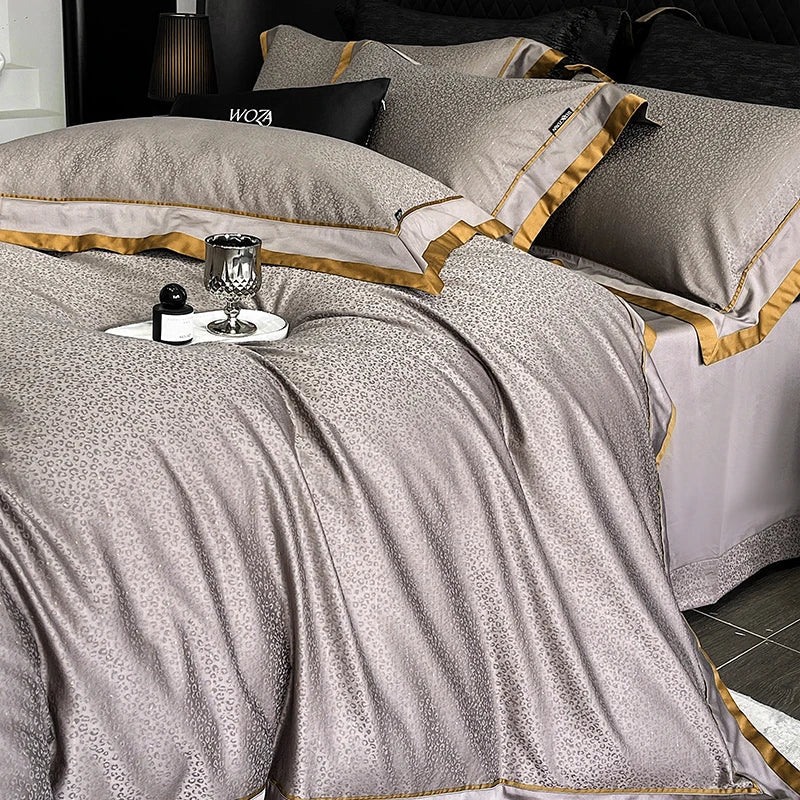 DecorBites™ Egyptian Cotton Leopard Jacquard Luxury Bedding Set with Satin Finish