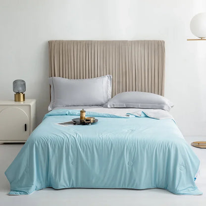 DecorBites™ Double-Sided Cooling Queen Quilt: Silky Smooth Summer Comforter