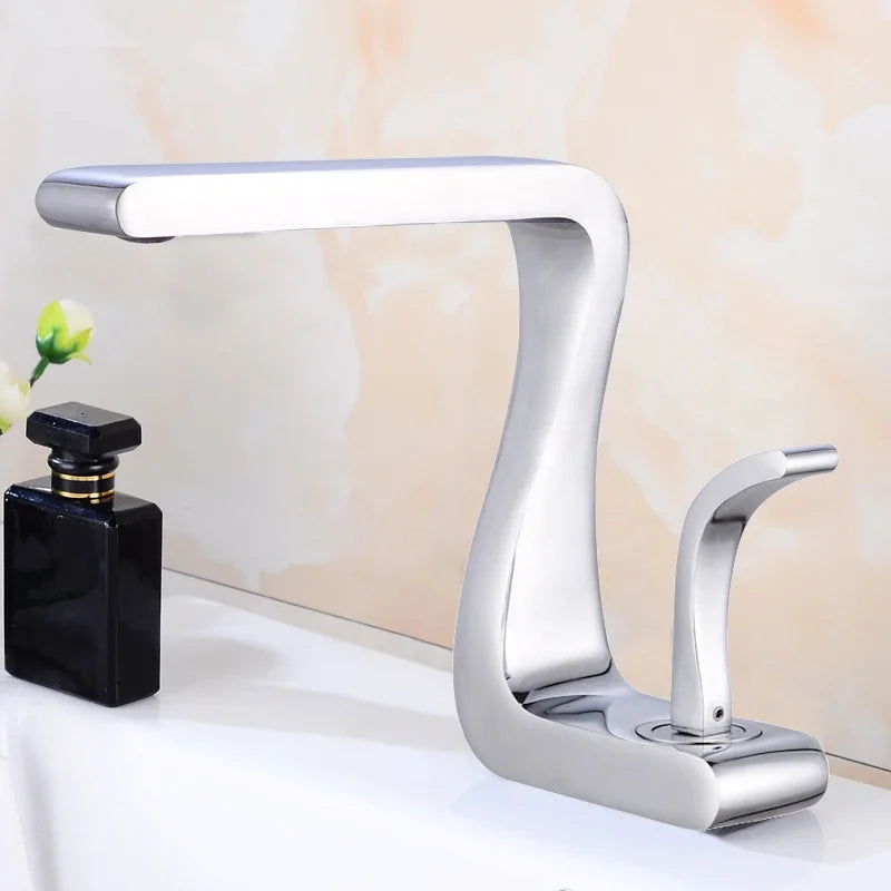 Luxury White Gold Bathroom Mixer Tap Brass Wash Basin Faucet Hot and Cold Water Sink Retro Faucet  Single Hole Faucet Bathroom