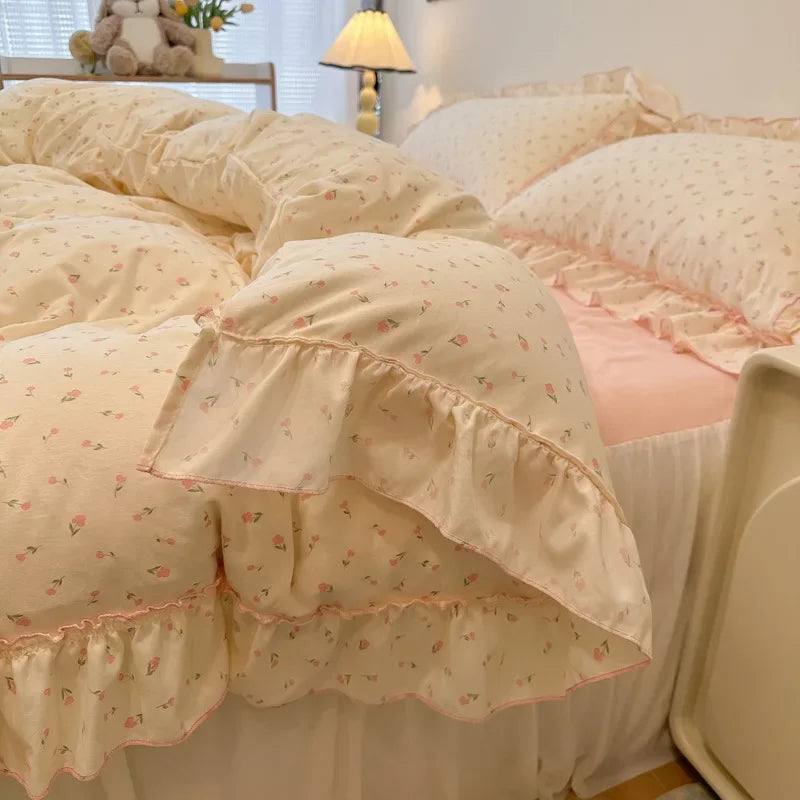 Printed Lace Bedding Set