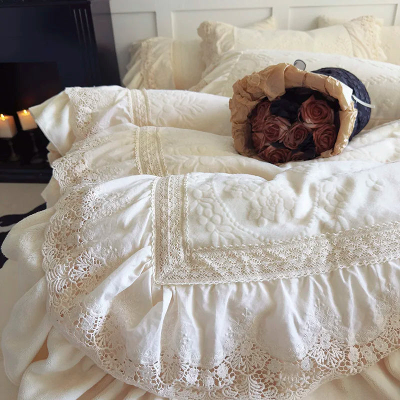 Velvet Carved Wedding Bedding