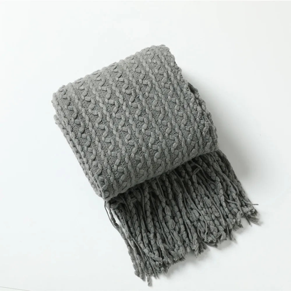 DecorBites™ Geometric Knit Sofa Blanket with Tassels