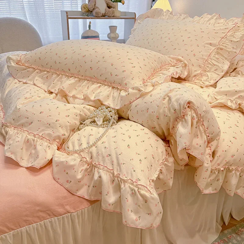 Printed Lace Bedding Set