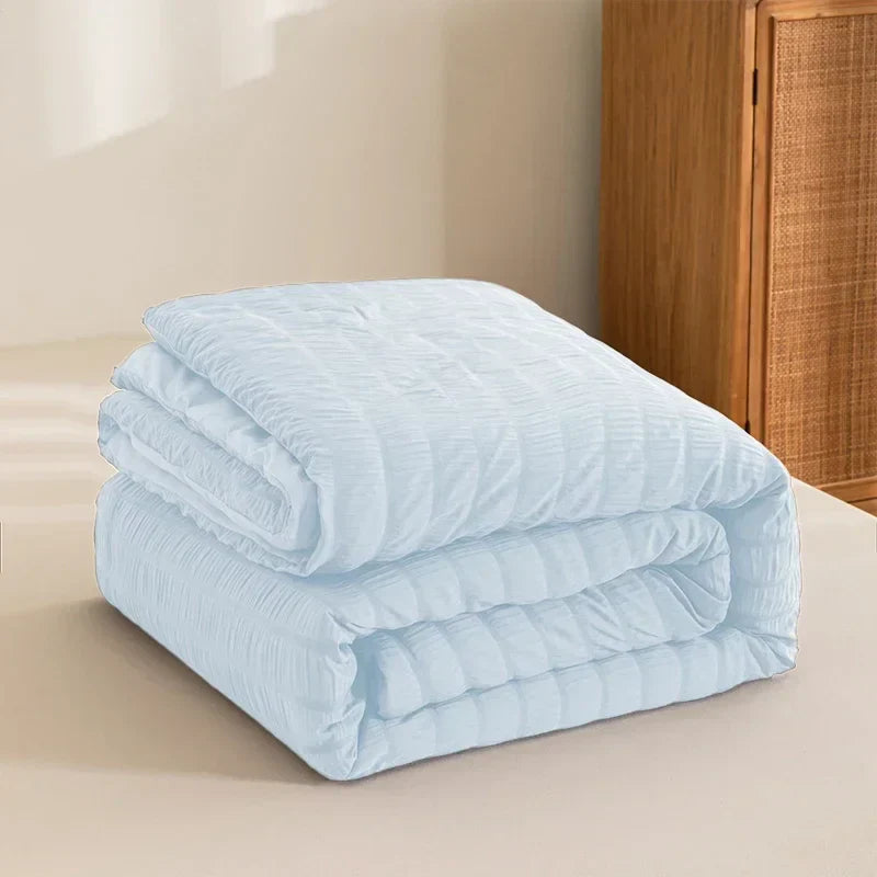 DecorBites™ King Size Seersucker Quilt: Soft, Breathable, All-Season Comforter