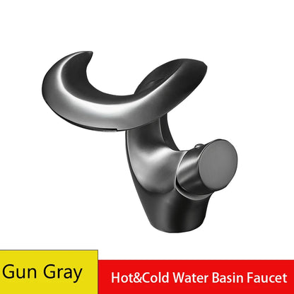 Luxury Brass Bathroom Faucet Hot Cold Water Washbasin Taps Deck Mounted Creative Vintage Sink Tap for Bathrooms