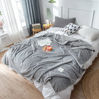DecorBites™ Cozy Hug Blanket - Soft Sweatshirt Throw for Sofa & Bed