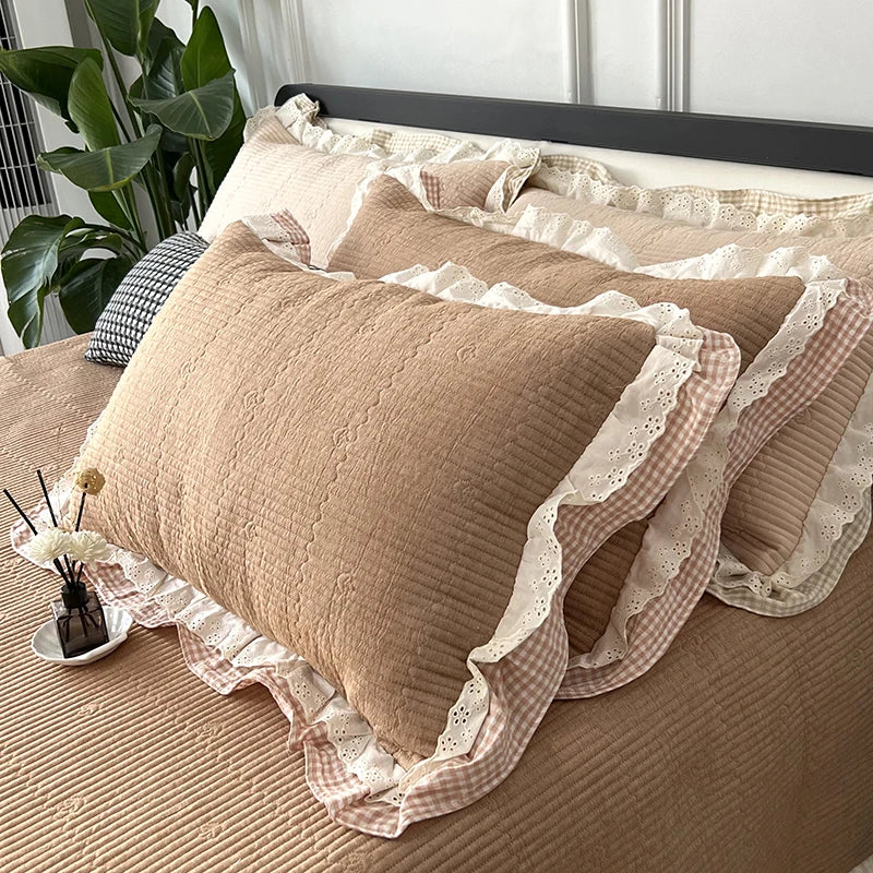 Queen Quilted Bedspread Set