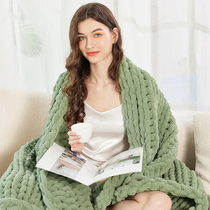 DecorBites™ Cozy Autumn Fleece Blanket | Double-Sided Warm Flannel | Durable & Soft