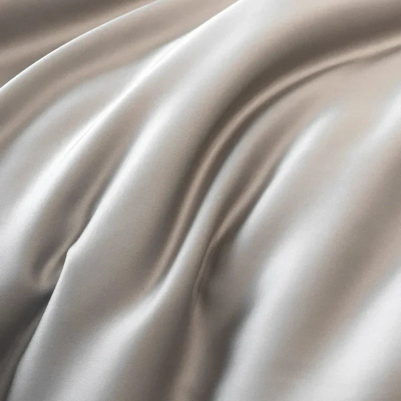 DecorBites™ Eucalyptus Fiber Summer Quilt Bedding Set with Wide Edge & Silky Cool Feel